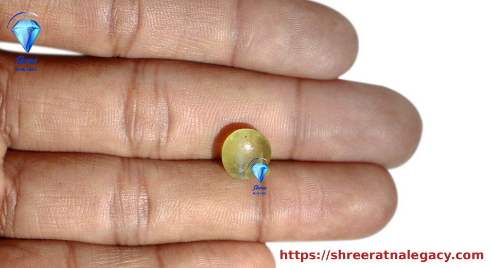 Cat's Eye - 5.71 Carats