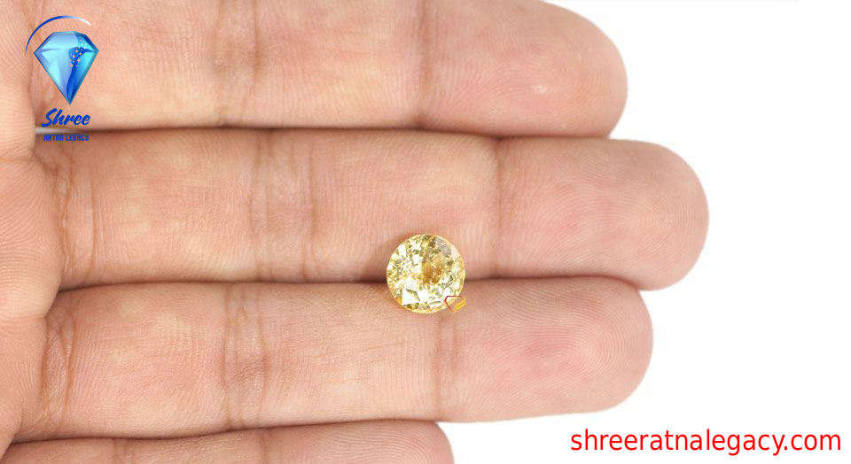 Yellow Sapphire / Pukhraj - 5.16 Carats